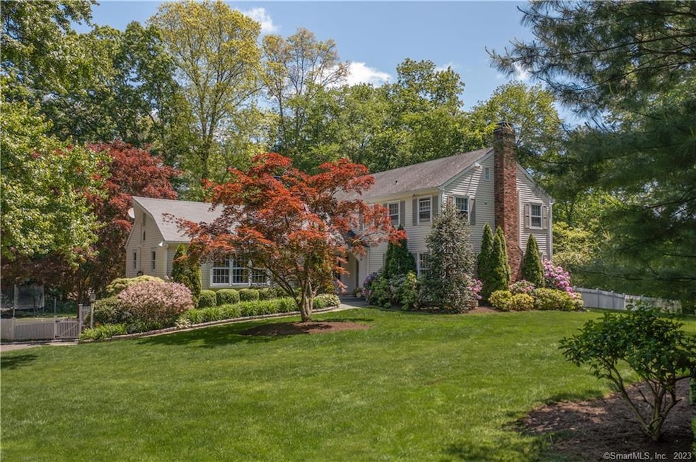 102 Butler Ln, New Canaan, CT 06840 - photo 1