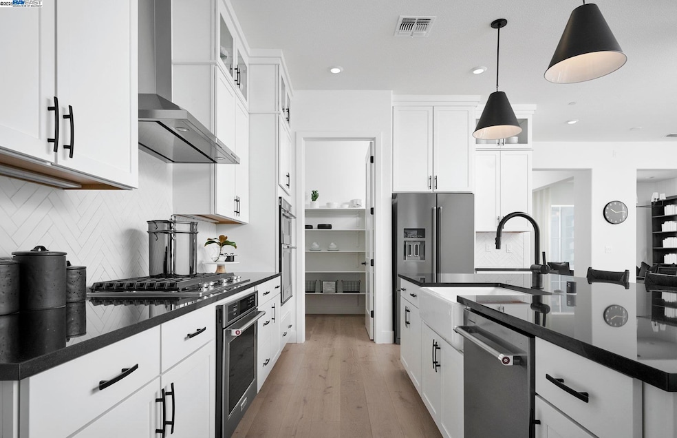 3764 Bradbury Ave, Lathrop, CA 95330 - photo 1