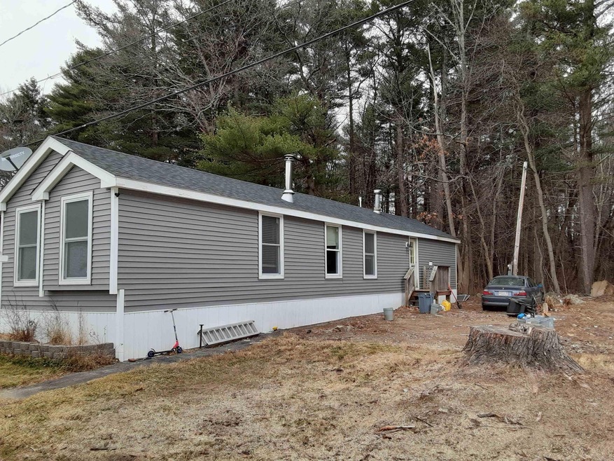 39 Mobile Dr, Hudson, NH 03051 - photo 1