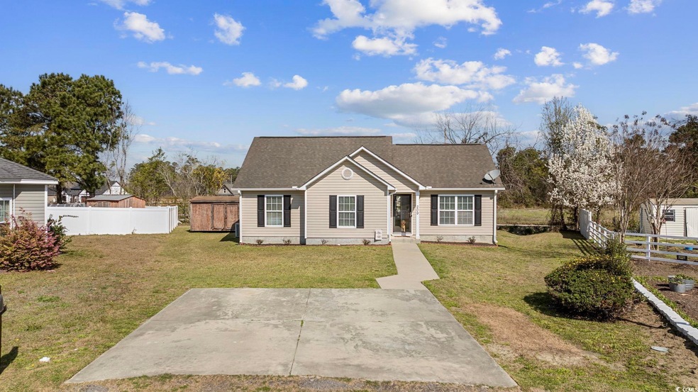 209 Pepperberry Ct, Conway, SC 29526 - photo 1