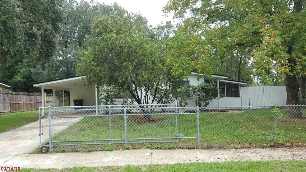 2157 Betsy Dr, Jacksonville, FL 32210 - photo 1