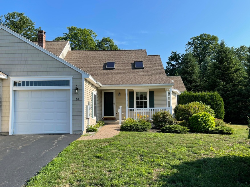 20 Ridgefield Dr #16