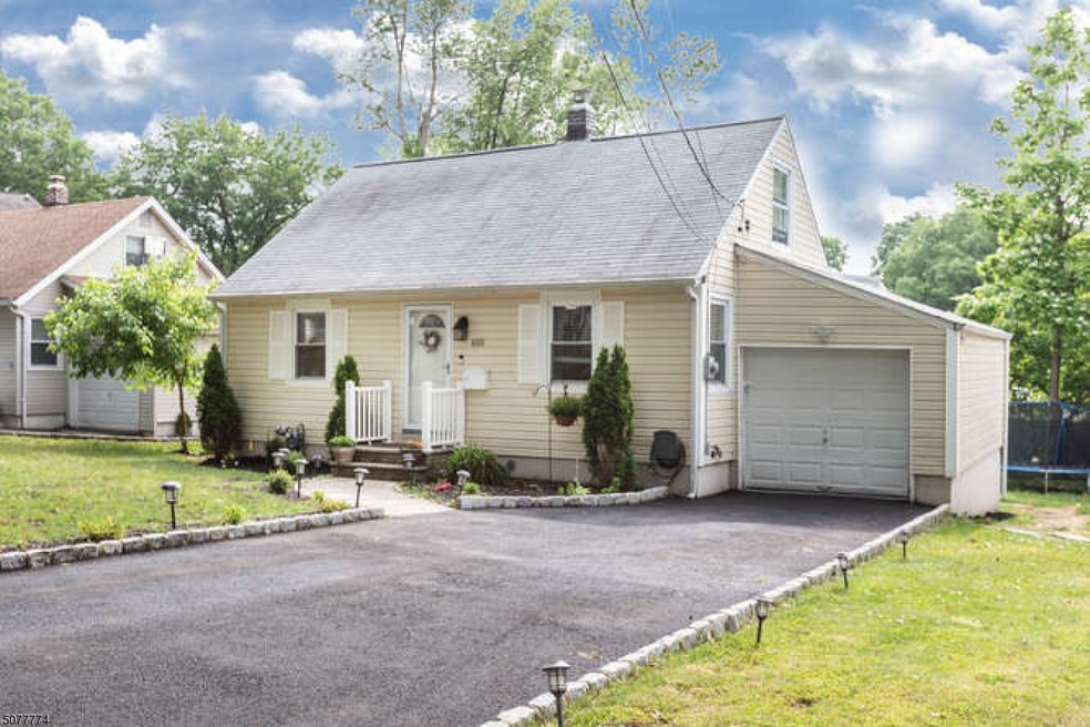 466 E Passaic Ave, Bloomfield, NJ 07003 - photo 1