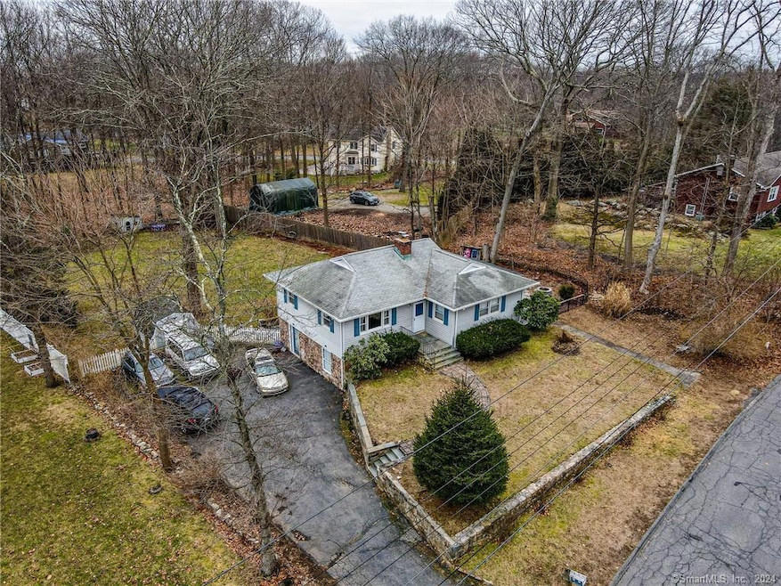 36 Leffert Rd, Trumbull, CT 06611 - photo 1