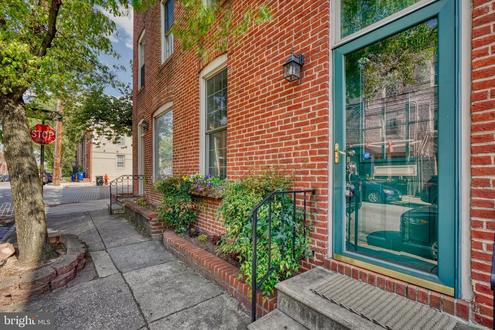 317 E Cross St, Baltimore, MD 21230 - photo 1