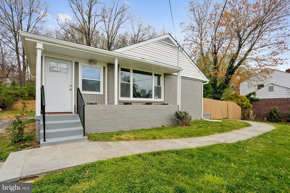 9321 Lynmont Dr, Adelphi, MD 20783 - photo 1