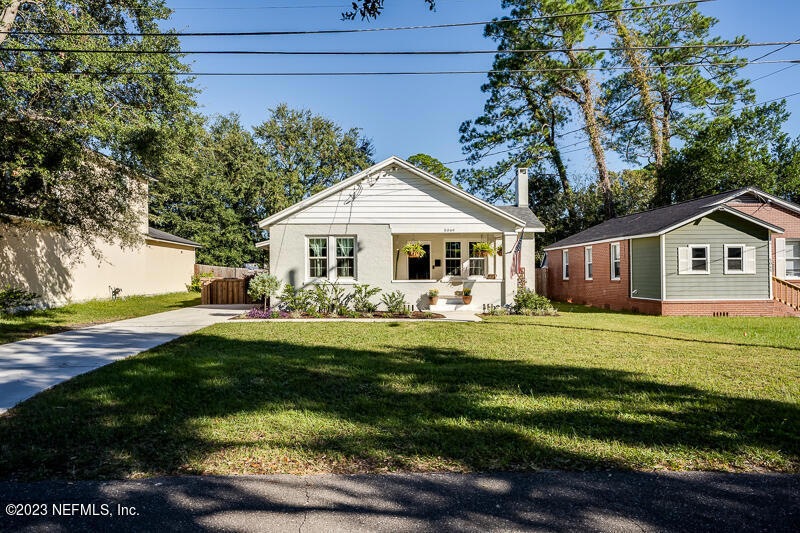 5049 Sunderland Rd, Jacksonville, FL 32210 - photo 1