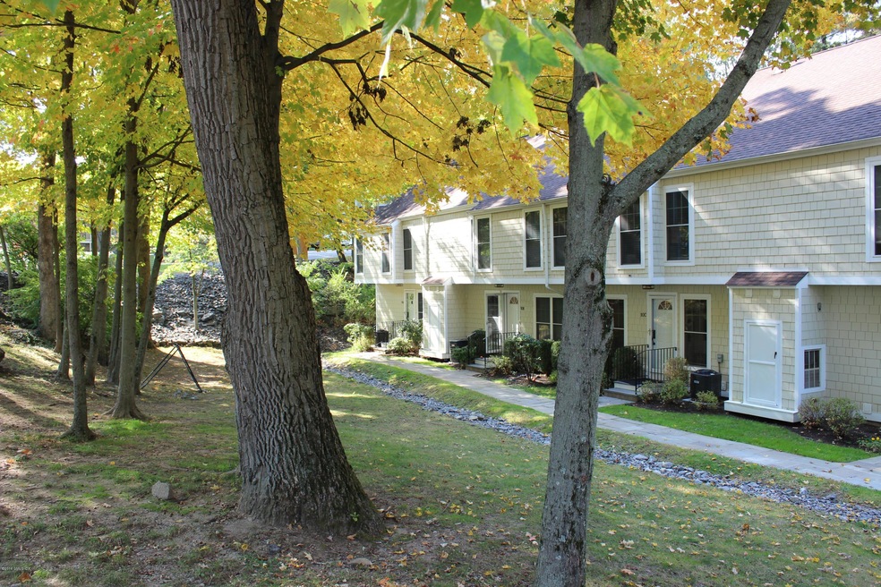 255 Weaver St unit 10A, Greenwich, CT 06831 - photo 1