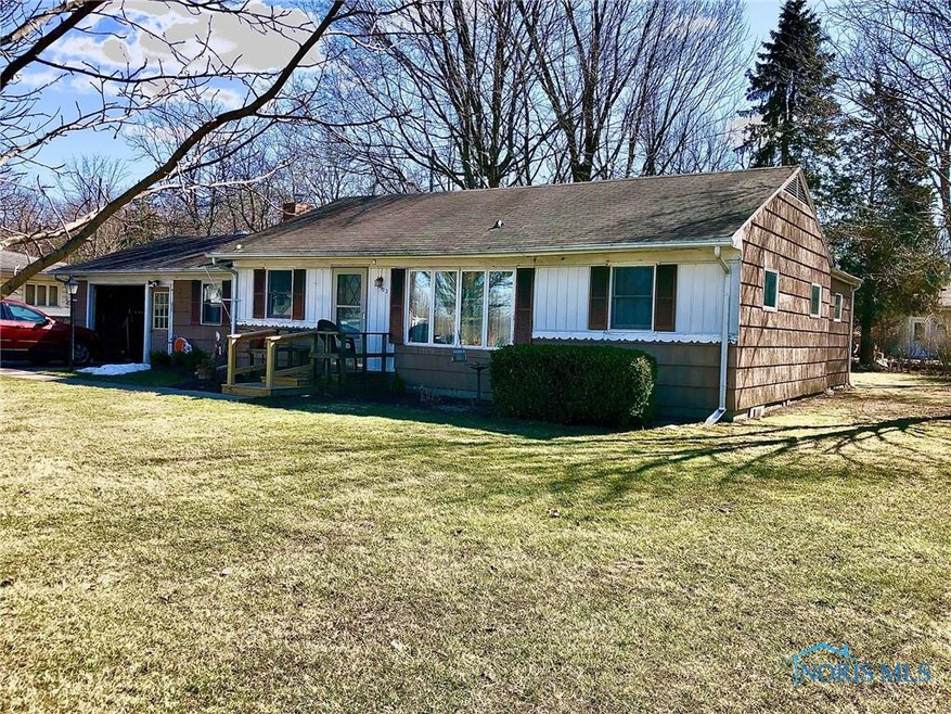 22922 W Hellwig Rd, Genoa, OH 43430 - photo 1