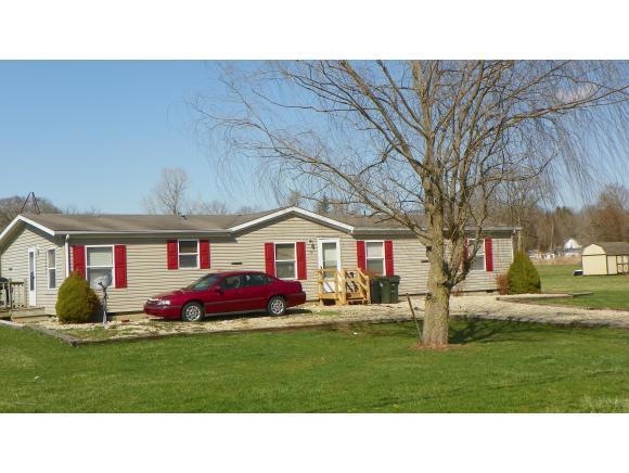 321 W Lafayette St, Laurel, IN 47024 - photo 1