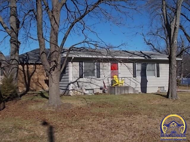 101 E 10th St, Auburn, KS 66402 - photo 1