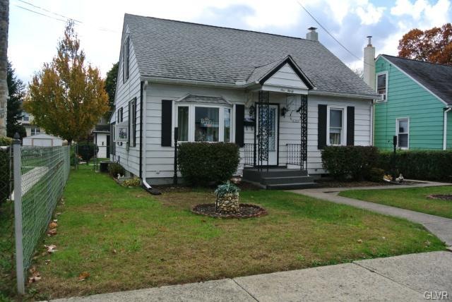 130 W Montgomery St, Allentown, PA 18103 - photo 1