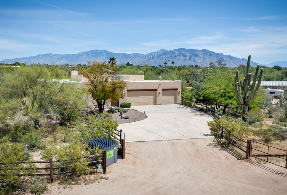 5721 W Oasis Rd