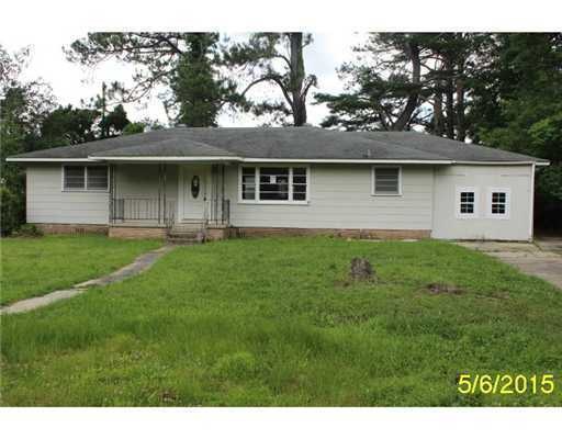 1320 Formby Davis Ave, Picayune, MS 39466 - photo 1