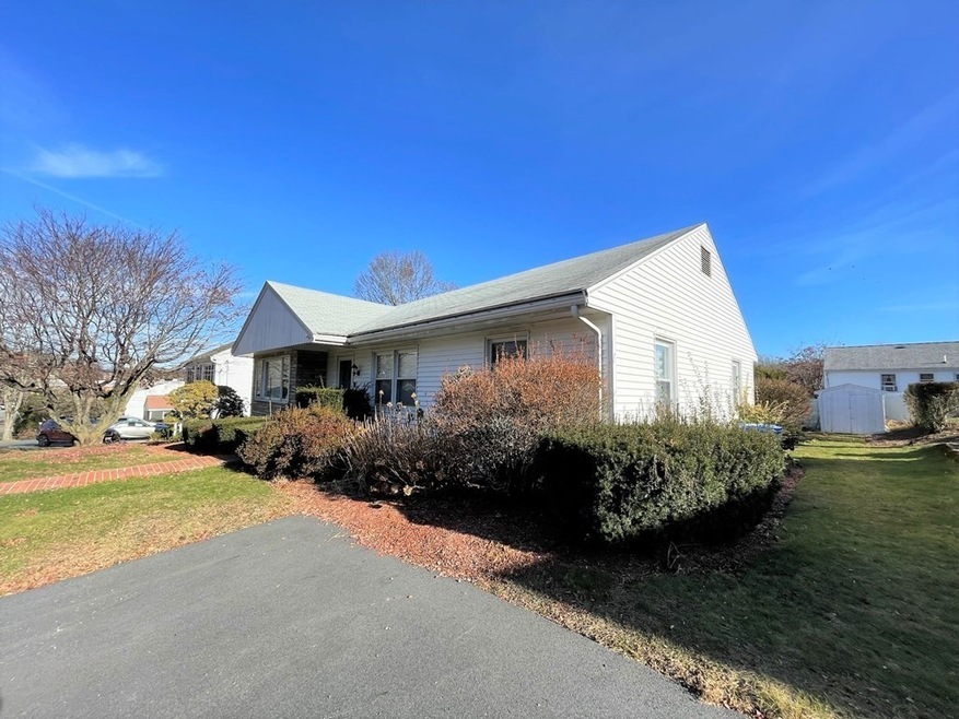 30 Nutting Rd, Waltham, MA 02451 - photo 1