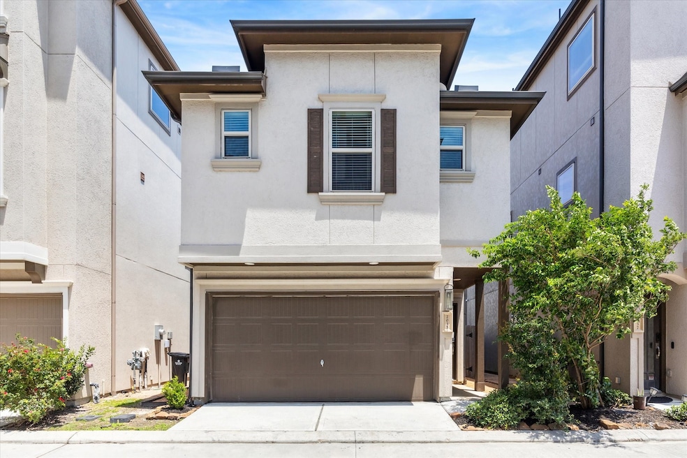 Welcome to 2035 Paul Quinn, a beautiful 2 story, 3