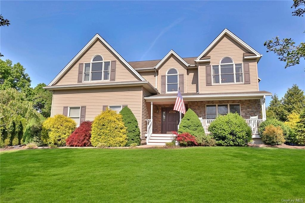 4 Hobbs Dr, Blauvelt, NY 10913 - photo 1