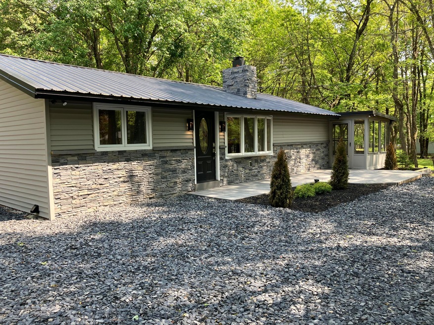 For Sale $329,900 • Co-Listing Agent