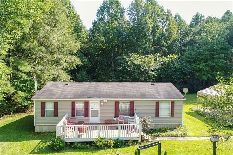 5877 Gumlog Rd, Martin, GA 30557 - photo 1