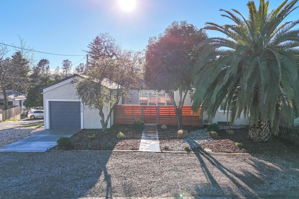 2530 Waldon St, Redding, CA 96001 - photo 1