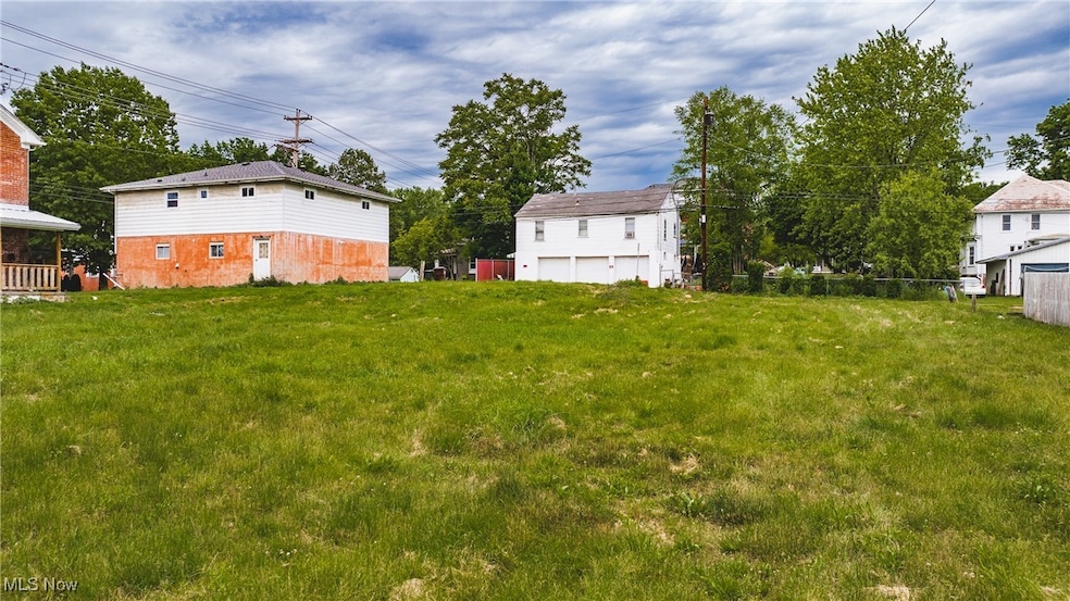 1005 Greene St, Marietta, OH 45750 - photo 1