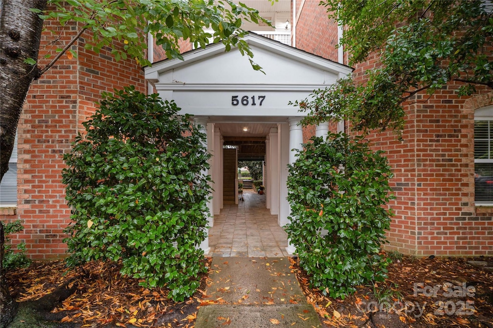 5617 Fairview Rd unit 2, Charlotte, NC 28209 - photo 1