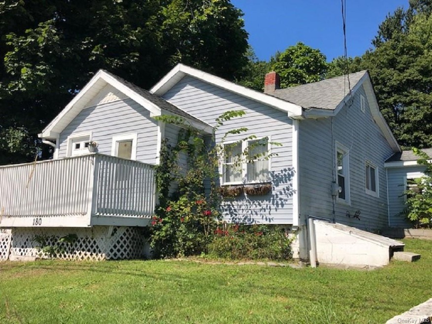 180 Excelsior Ave, Middletown, NY 10940 - photo 1