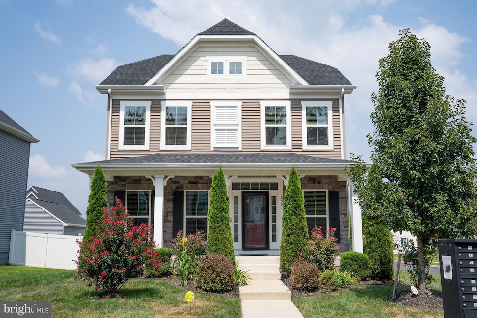 Under Contract $530,000 • Co-Listing Agent