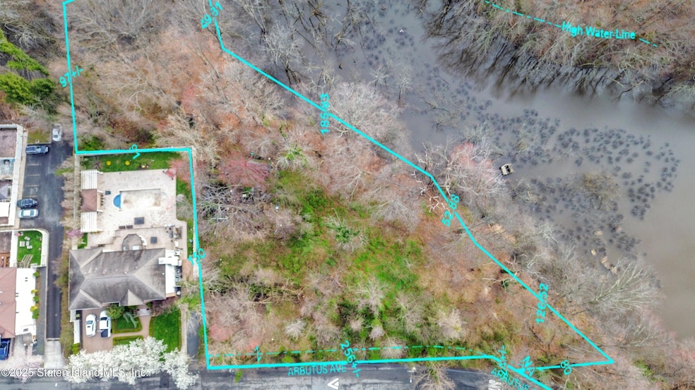 381 Arbutus Ave, Staten Island, NY 10312 - photo 1