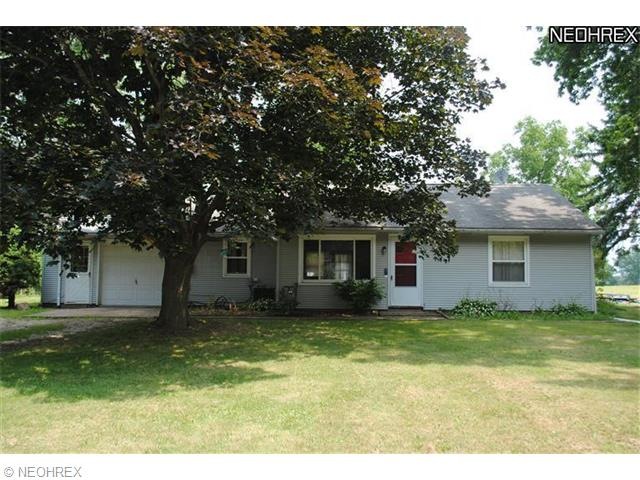 Welcome to 411 Woodland in Hartville