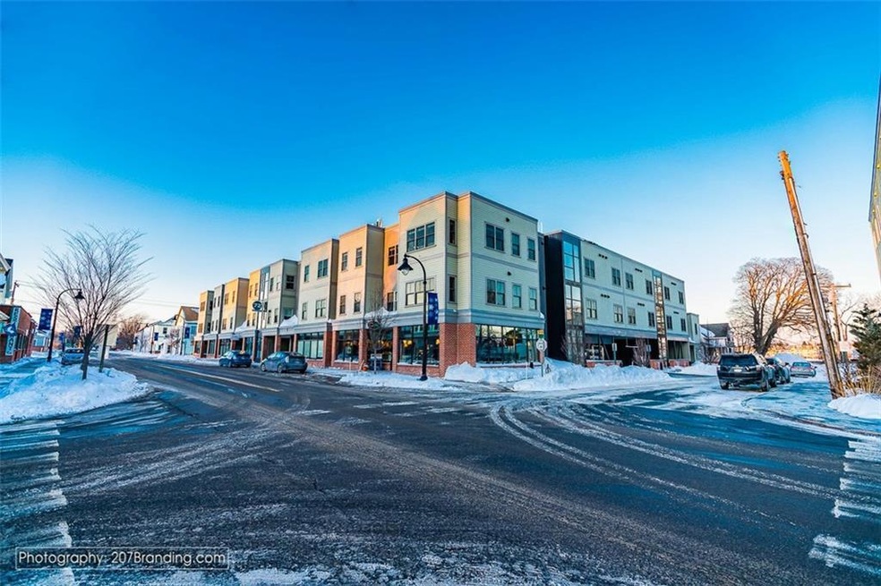 72 Ocean St unit 303, South Portland, ME 04106 - photo 1