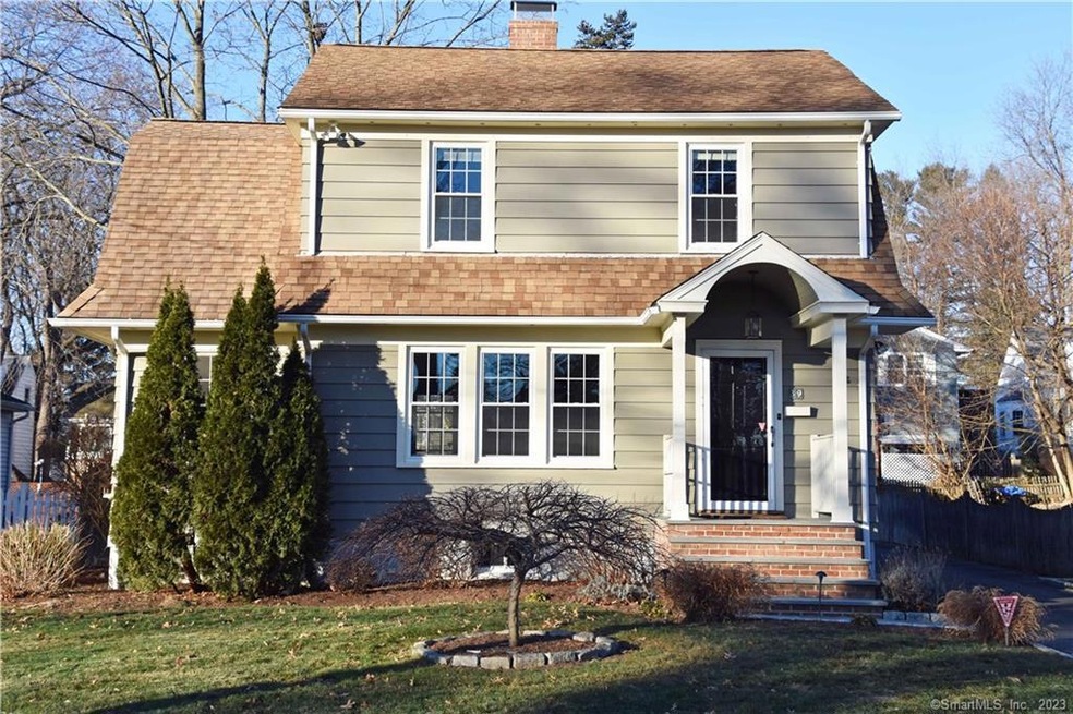 39 Barbara Dr, Norwalk, CT 06851 - photo 1