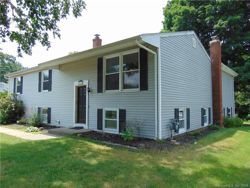 280 Manor Rd, Plantsville, CT 06479 - photo 1