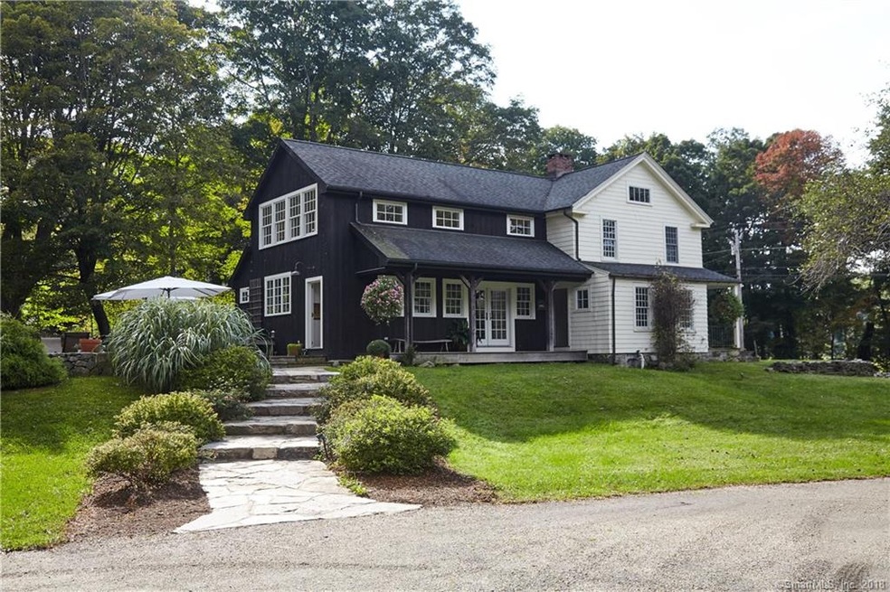 135 Boggs Hill Rd, Newtown, CT 06470 - photo 1