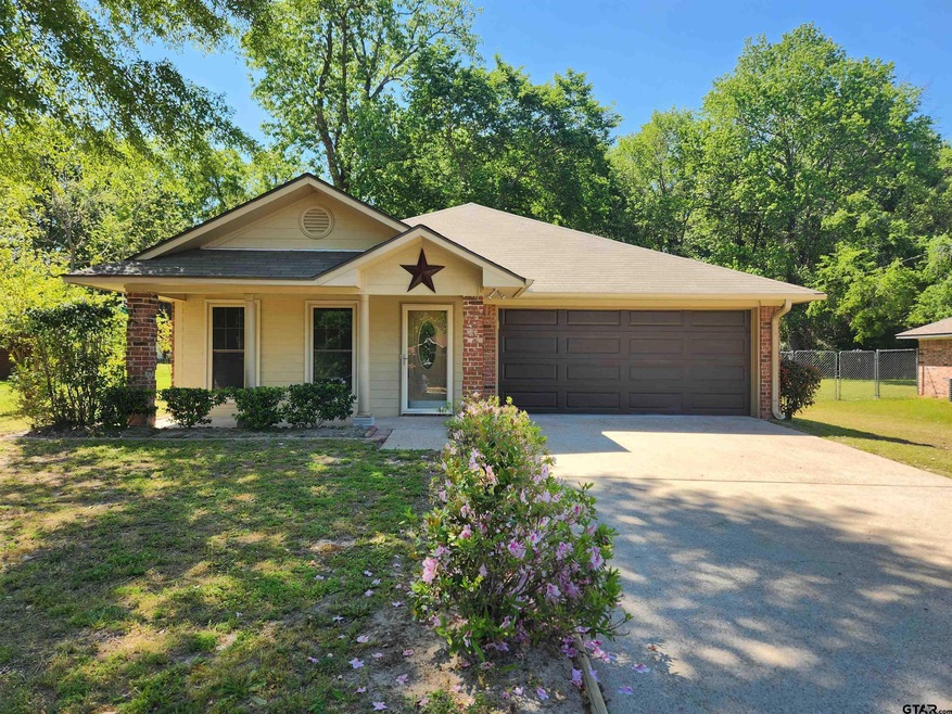 2729 Depriest Ave, Tyler, TX 75701 - photo 1