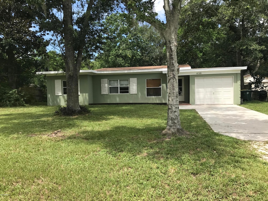 438 Tabor Dr E, Jacksonville, FL 32216 - photo 1