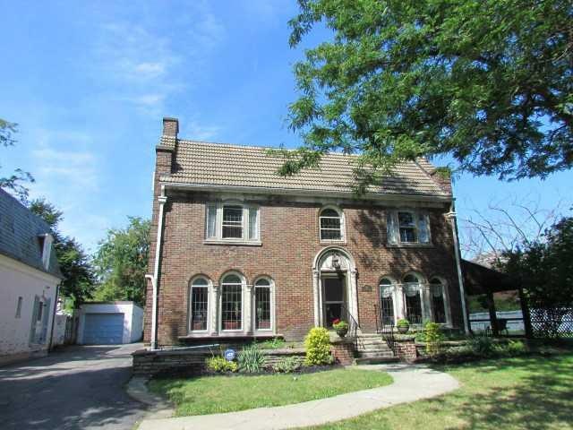 Exterior Front