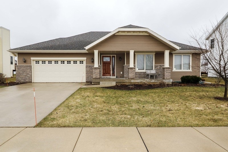 5185 Nannyberry Dr, Fitchburg, WI 53711 - photo 1