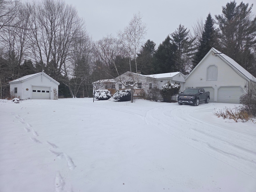 373 Middle Rd, Fairfield, ME 04937 - photo 1