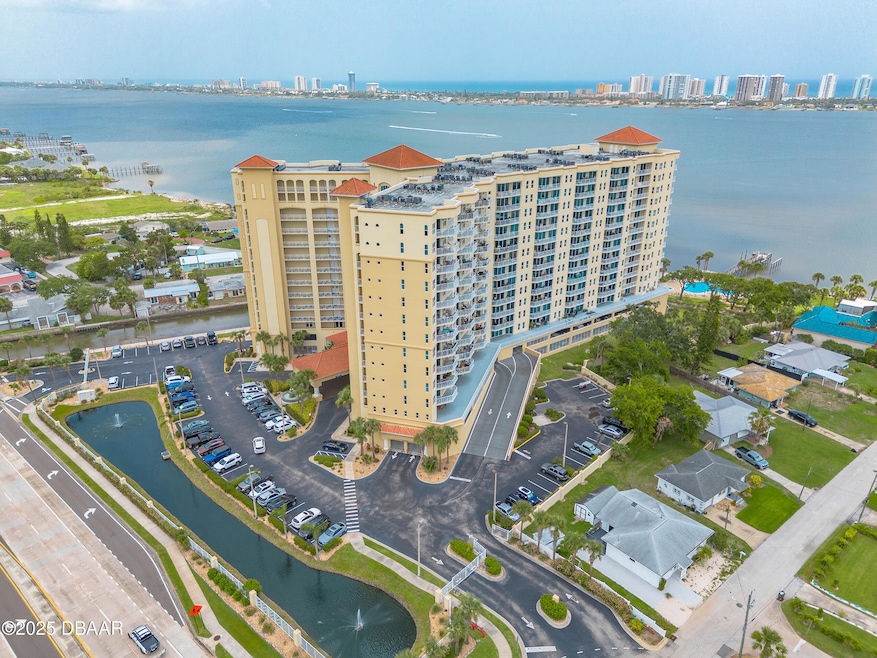 Halifax Landing unit 1412, South Daytona, FL 32119 - photo 1