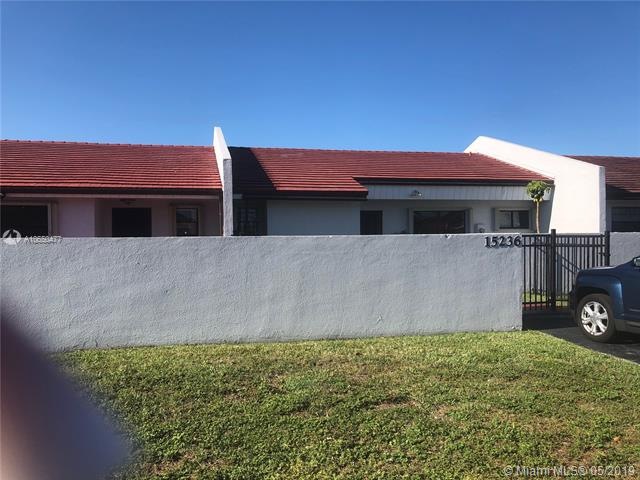 15236 SW 81st Ln, Miami, FL 33193 - photo 1