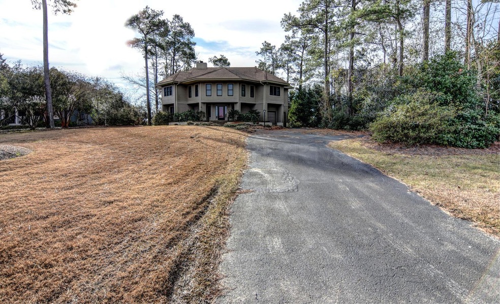 914 Bayshore Dr Wilmington NC-large-001-