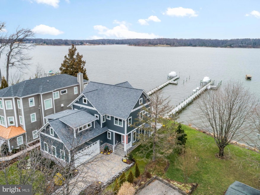 516 Bay View Point Dr, Edgewater, MD 21037 - photo 1