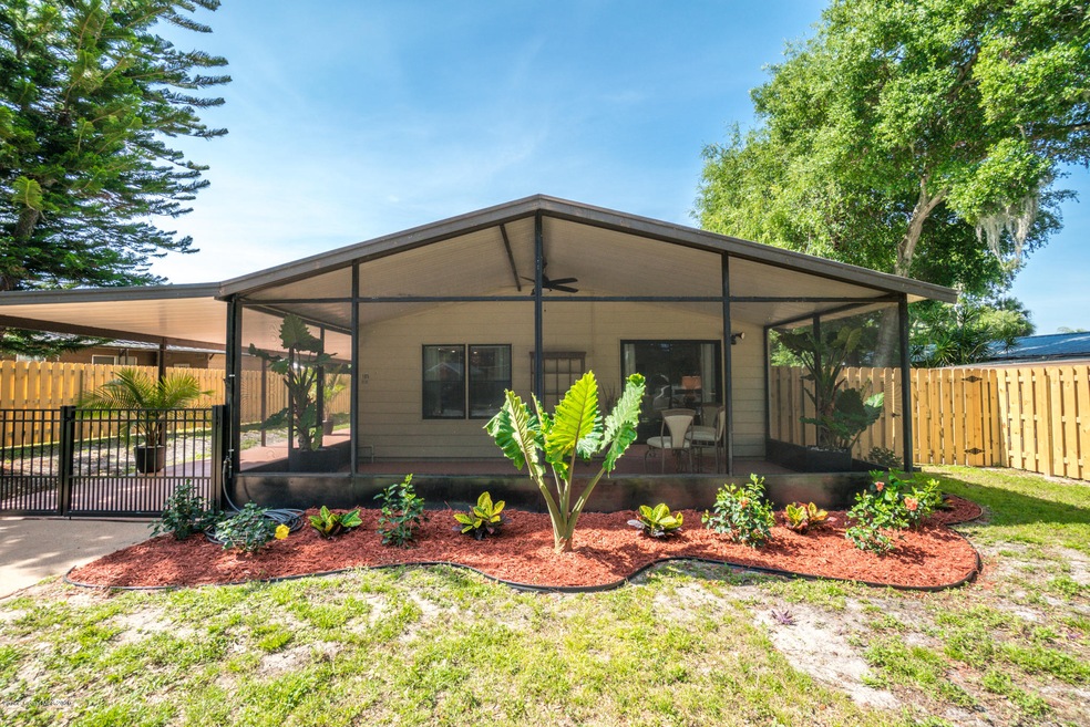105 Vanguard Cir, Cocoa, Fl 32926-Front