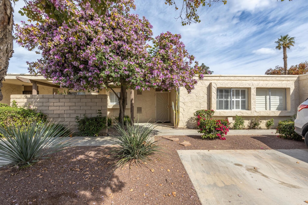 Demetra  48697 Eisenhower Dr Indio CA Ph
