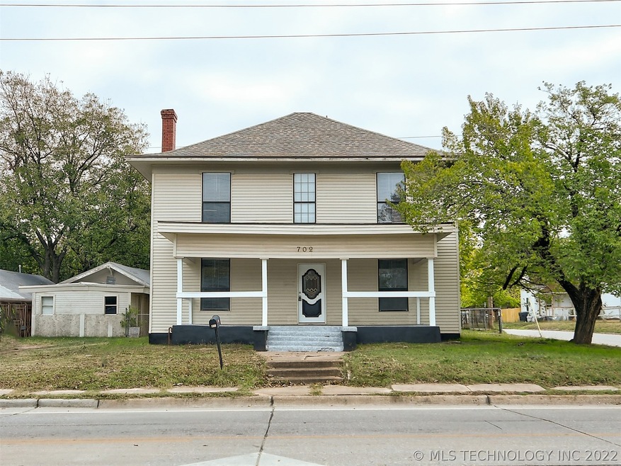 702 N Washington St, Ardmore, OK 73401 - photo 1