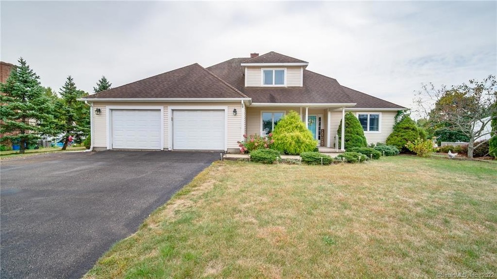 5 Russell Rd, Cromwell, CT 06416 - photo 1