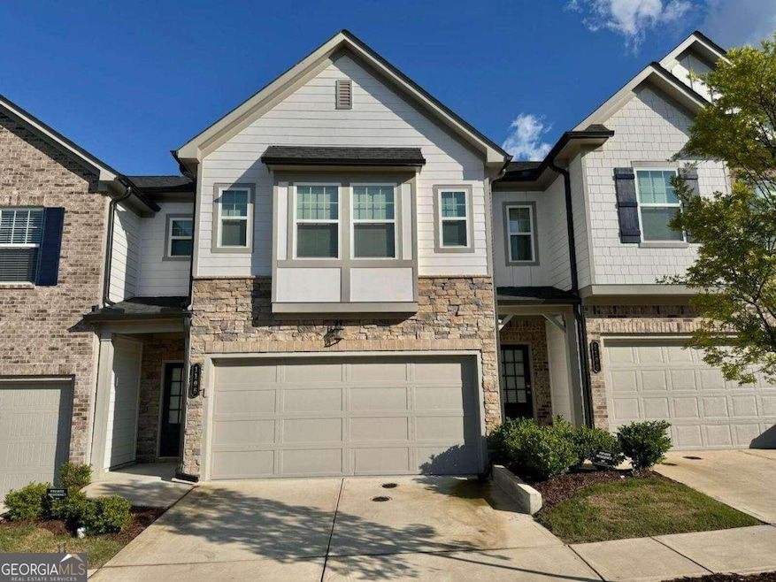 For Rent $2,400/month