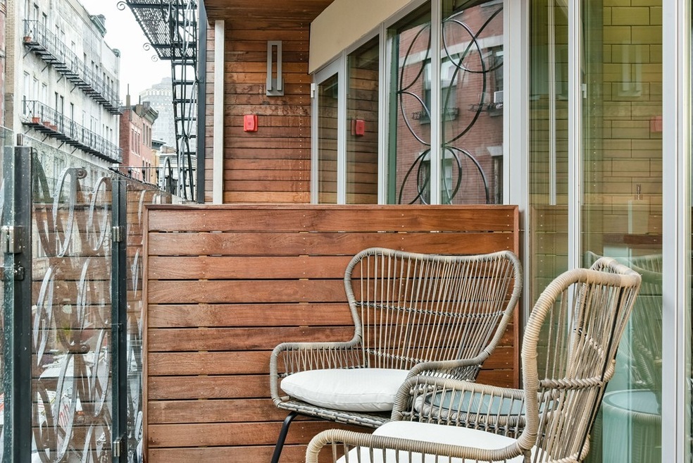 126 Salem St unit PH8, Boston, MA 02113 - photo 1