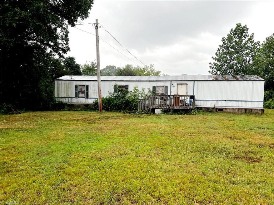 253 Hoover Hill Rd, Asheboro, NC 27205 - photo 1